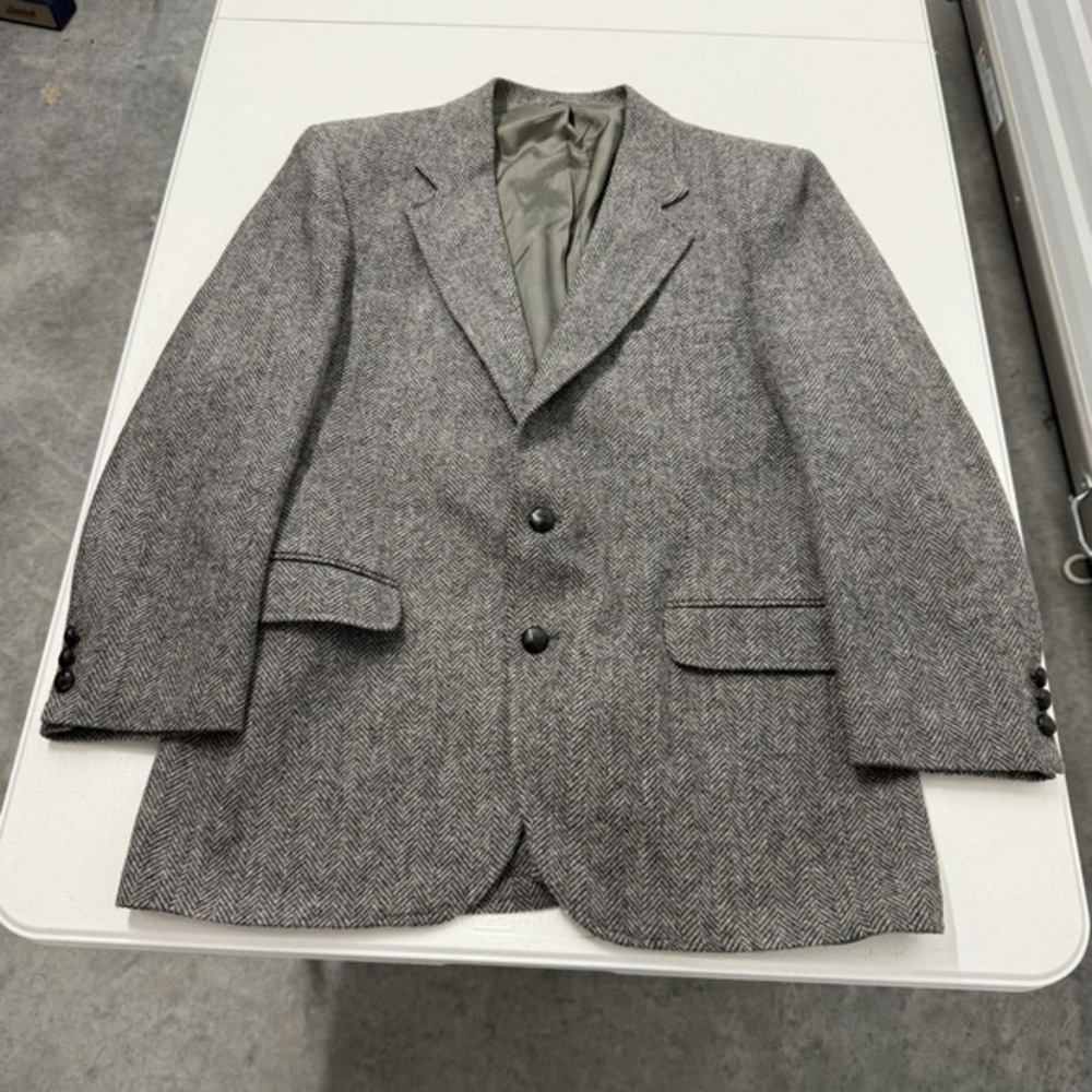 vintage Hampshire Men's Wool Herringbone Blazer Jacket Gray Charcoal Classic Fit